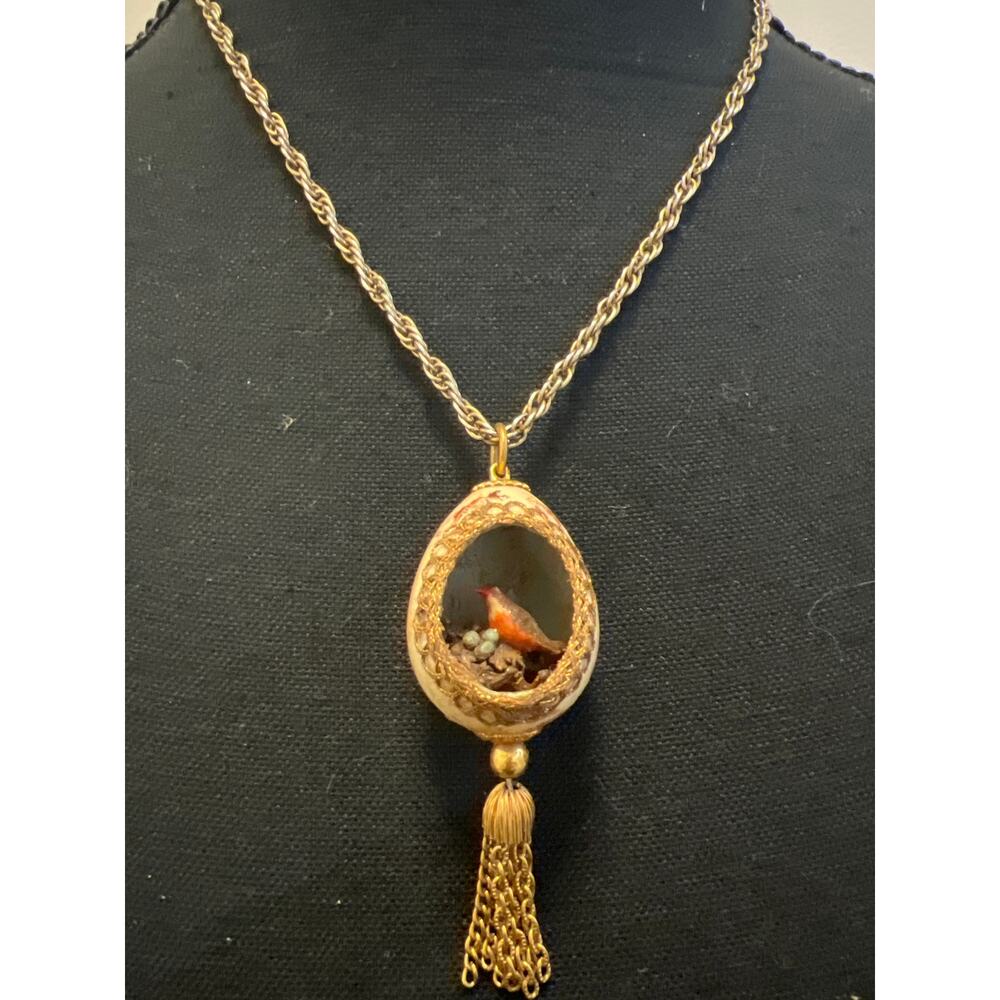 Vintage egg and bird pendant necklace gold tone